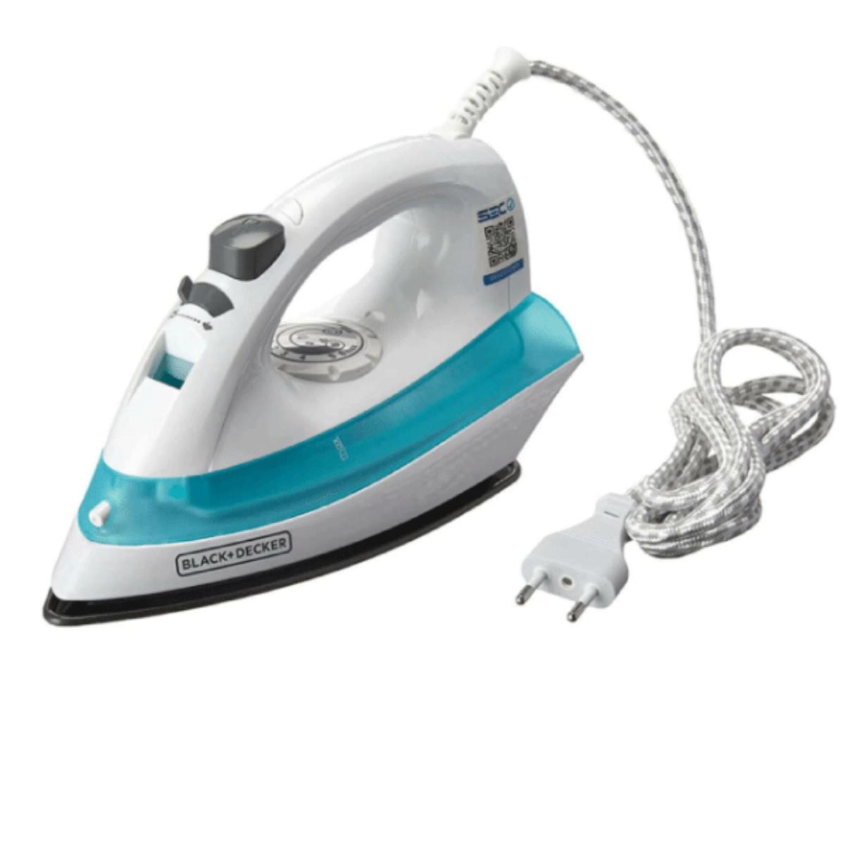 Con 1100W de potencia, su suela antiadherente desliza suavemente sobre cualquier tela. Ajusta el vapor variable y rocío fino según tus necesidades. Con guía y selector de tejidos, obtén un planchado perfecto.

Plancha Black & Decker IRBD100-CL

La Plancha de Vapor QUICK ‘N EASY IRBD100 es la solución perfecta para lograr un planchado profesional en la comodidad de tu hogar. Con 1100W de potencia, asegura un calentamiento rápido y eficiente, eliminando arrugas con facilidad y dejando tus prendas impecables en todo momento. Su suela antiadherente permite que se deslice suavemente sobre cualquier tipo de tela, garantizando un deslizamiento sin esfuerzo. La tecnología de vapor variable y el rocío fino te permiten personalizar el planchado según el tipo de tejido, mientras que su guía y selector de tejidos ajustan la temperatura y el vapor para obtener resultados perfectos. Su diseño ergonómico asegura un agarre cómodo y seguro, evitando el esfuerzo en largas sesiones de planchado, y su función de apagado automático proporciona mayor seguridad cuando no está en uso. Además, su capacidad de tanque es ideal para sesiones continuas sin necesidad de recargar, y el cable de 1.8 metros te da libertad para llegar a todos los rincones de tus prendas. 

Características

1100 watts
Suela antiadherente
Vapor variable
Rocío fino
Guía de tejidos
Selector de tejidos
Cable giratorio de 180°
Talón de descanso
Mango Comfort Grip™