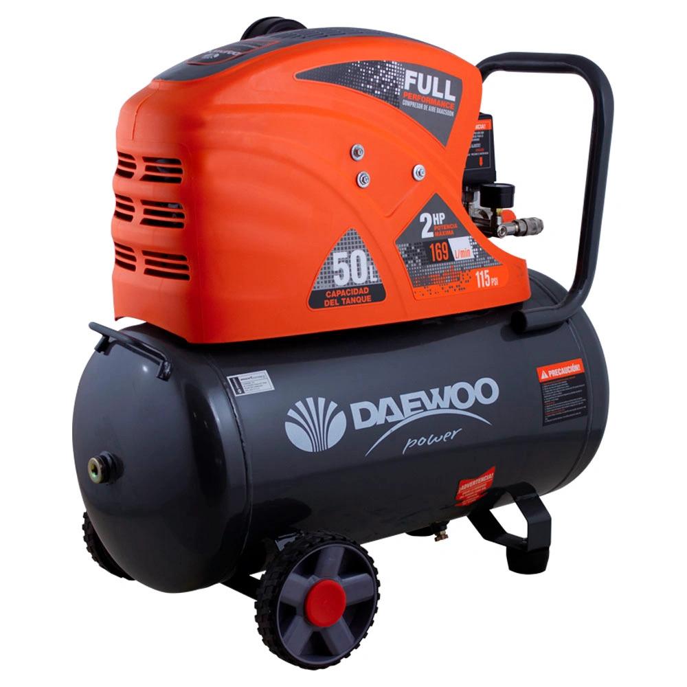 Detalles
El compresor Daewoo DAAC50D está destinado a su utilización en domicilios y pequeños a medianos talleres, de acuerdo a la necesidad. Posee una capacidad de 50 L y cuenta con un motor de 2 HP monofásico que otorga 2.800 rpm y una presión de 8 bar / 115 psi que te aseguran un rendimiento óptimo de trabajo. El compresor Daewoo DAAC50D está diseñado para potenciar tus habilidades. Garantía: 6 meses de garantía bajo nuestras condiciones generales de venta.

Especificaciones

- Accesorios Incluidos	DOS RUEDAS, DOS TACOS DE GOMA, UN MANUAL, UNA BOTELLA DE ACEITE, UN EMBUDO, UN JUEGO DE JUNTAS, UN FILTRO DE AIRE, DOS CONECTORES DE CONEXIÓN RÁPIDA
- Capacidad de Tanque	50 L
- Frecuencia	50 Hz
- Presión máxima (bar)	8 bar
- Potencia (HP)	2 HP
- Potencia (KW)	1,5 kW
- Presión máxima (PSI)	115 PSI
- Voltaje V	220 V
- Tipo de Producto	COMPRESOR DE AIRE